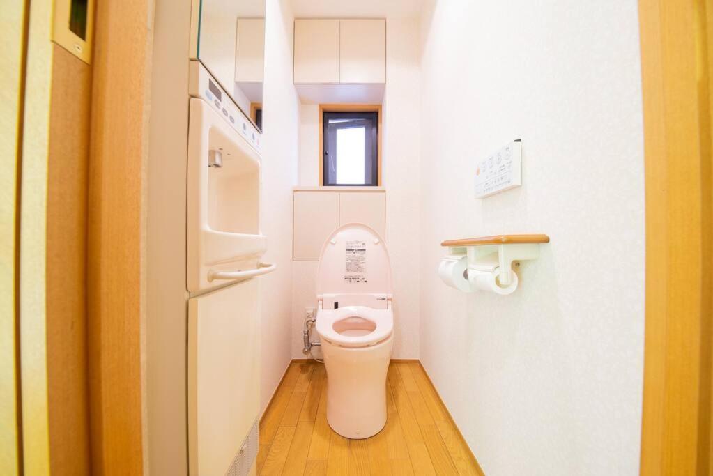 La3 新宿三階建て一軒家（屋内エレベーター付き) Vila *